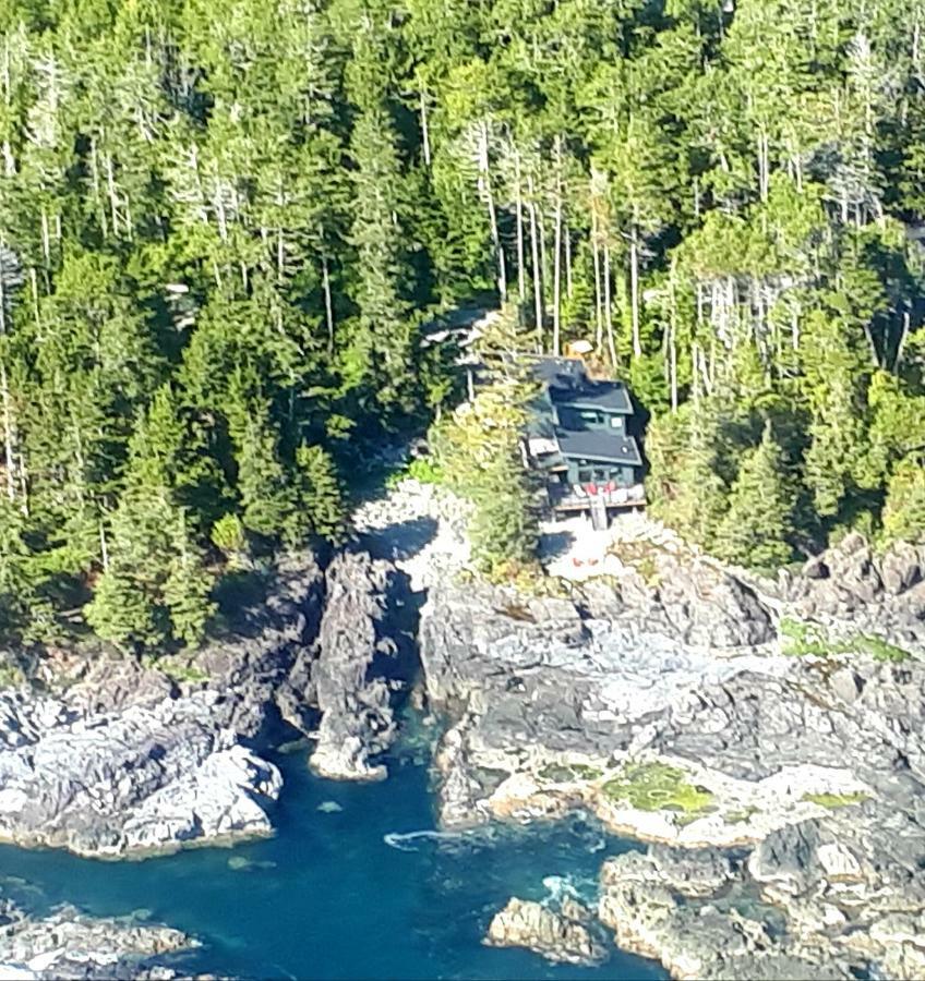 Odyssey Shores Guest Suite Ucluelet Eksteriør billede